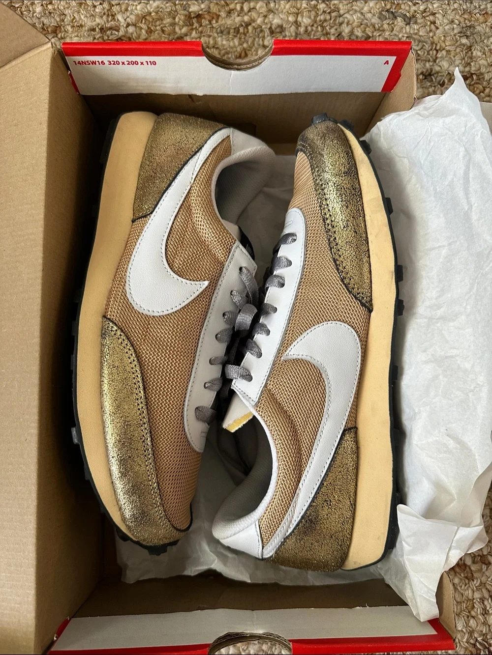 Women’s 2021 Nike Wmns Daybreak 'Golden Gals' Retro Sneakers